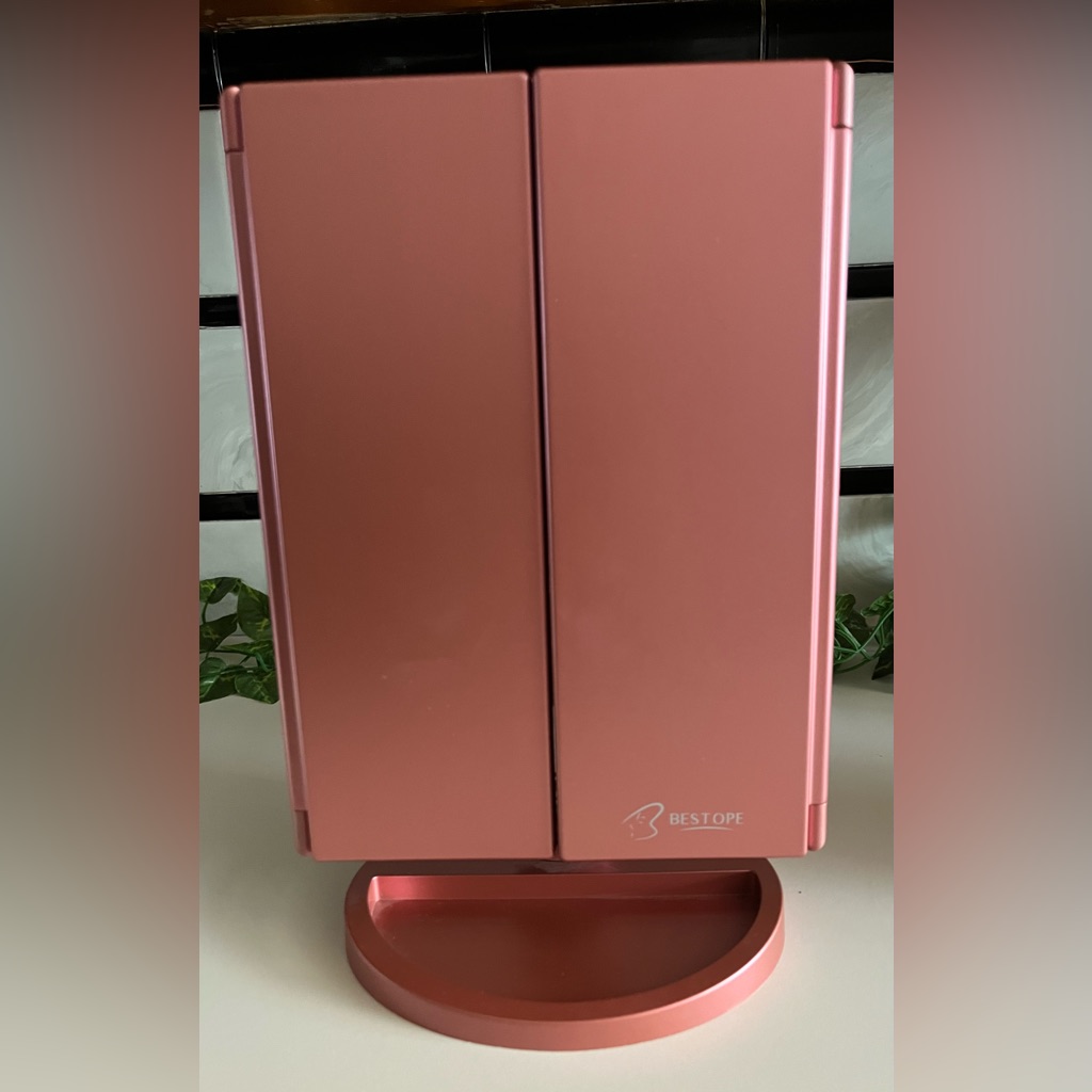 Mirror For Makeup Lights Up Batteries Included